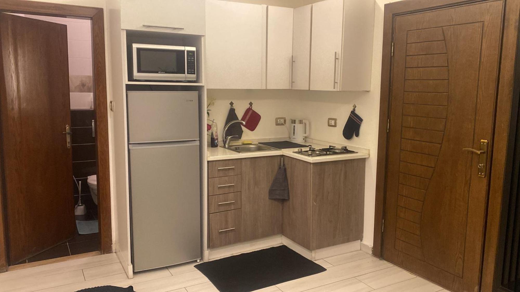 Dair Ghbar Apartment Amman Værelse billede