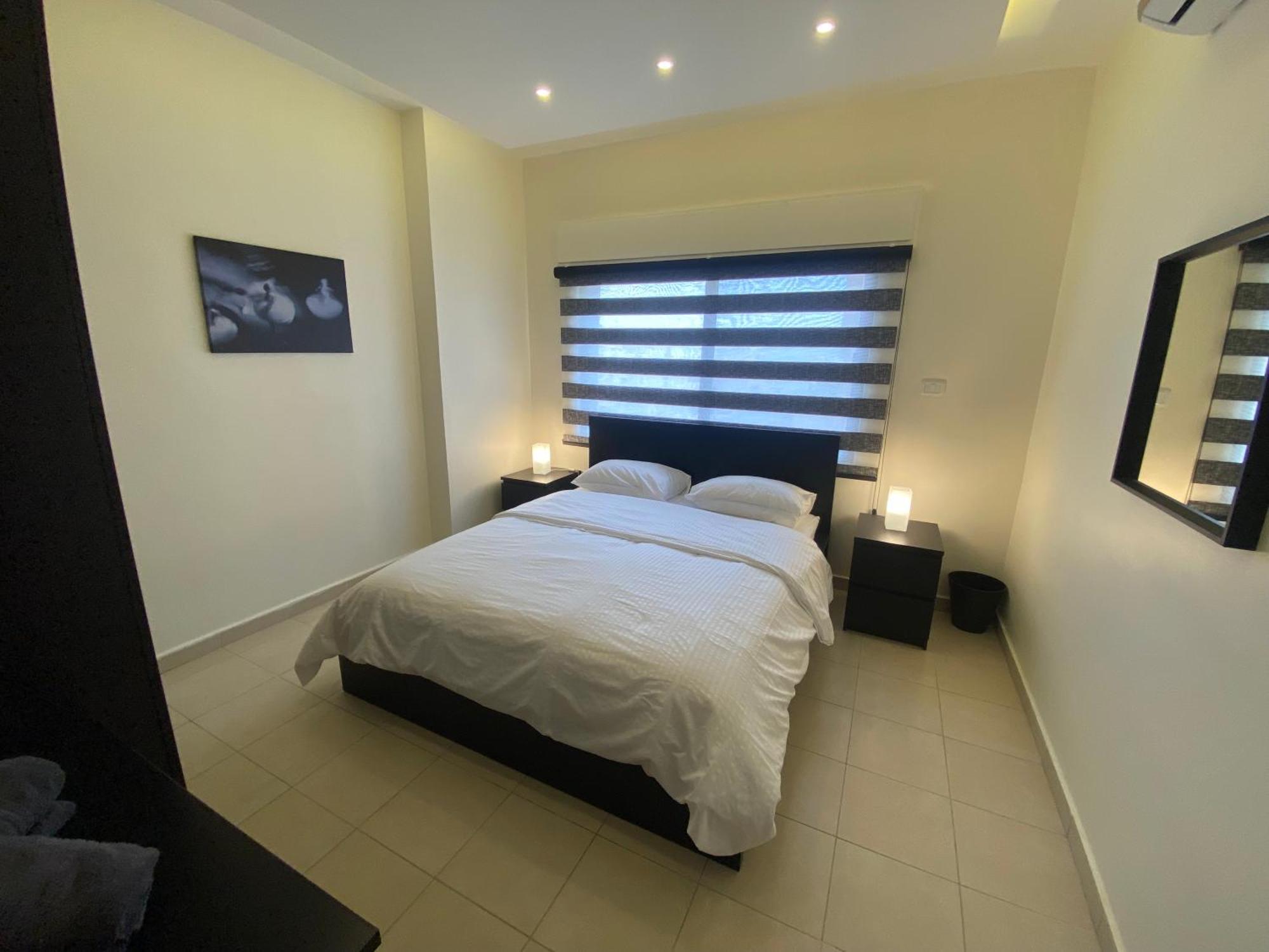Dair Ghbar Apartment Amman Værelse billede