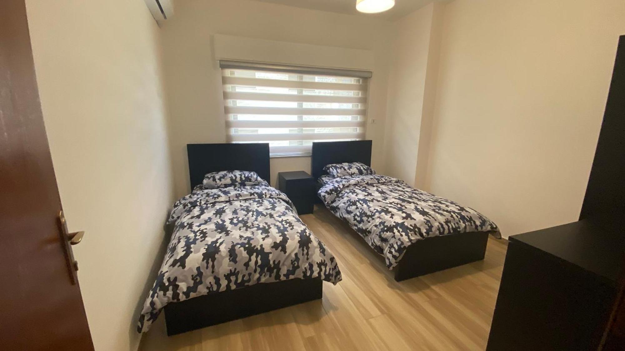 Dair Ghbar Apartment Amman Værelse billede