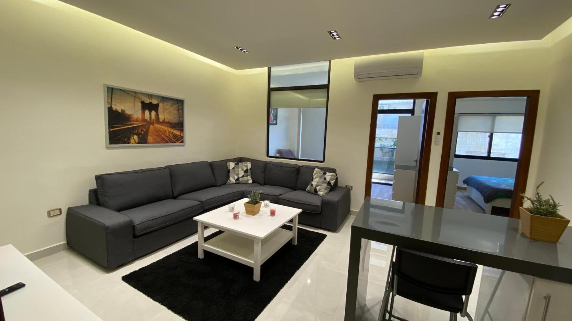 Dair Ghbar Apartment Amman Værelse billede